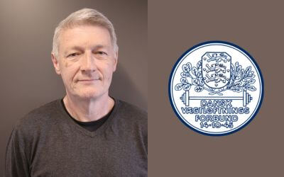 Billede af Henrik og forbundets logo.